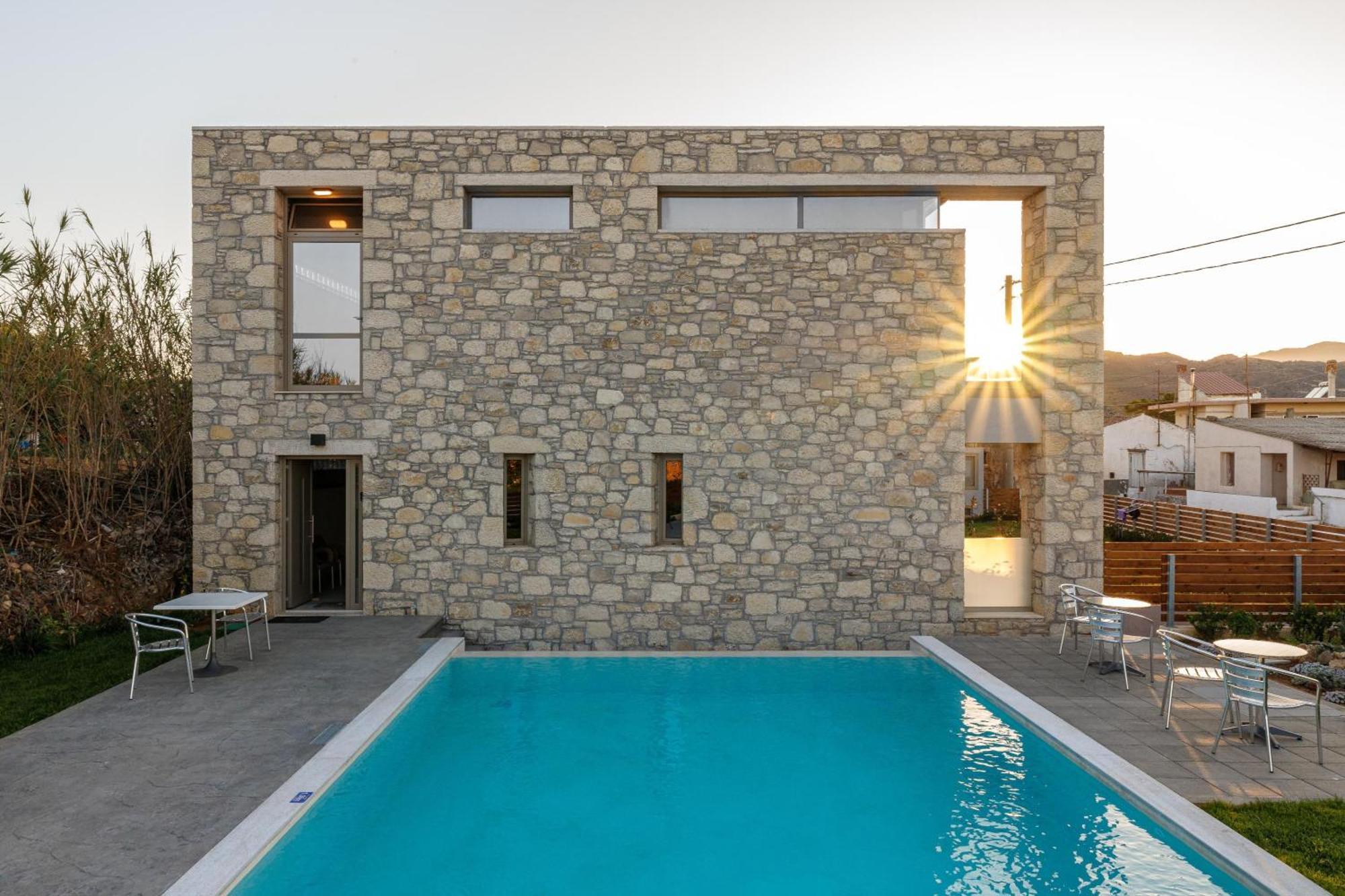 Achatis Apartments With Sea View Kolimvárion Exterior foto