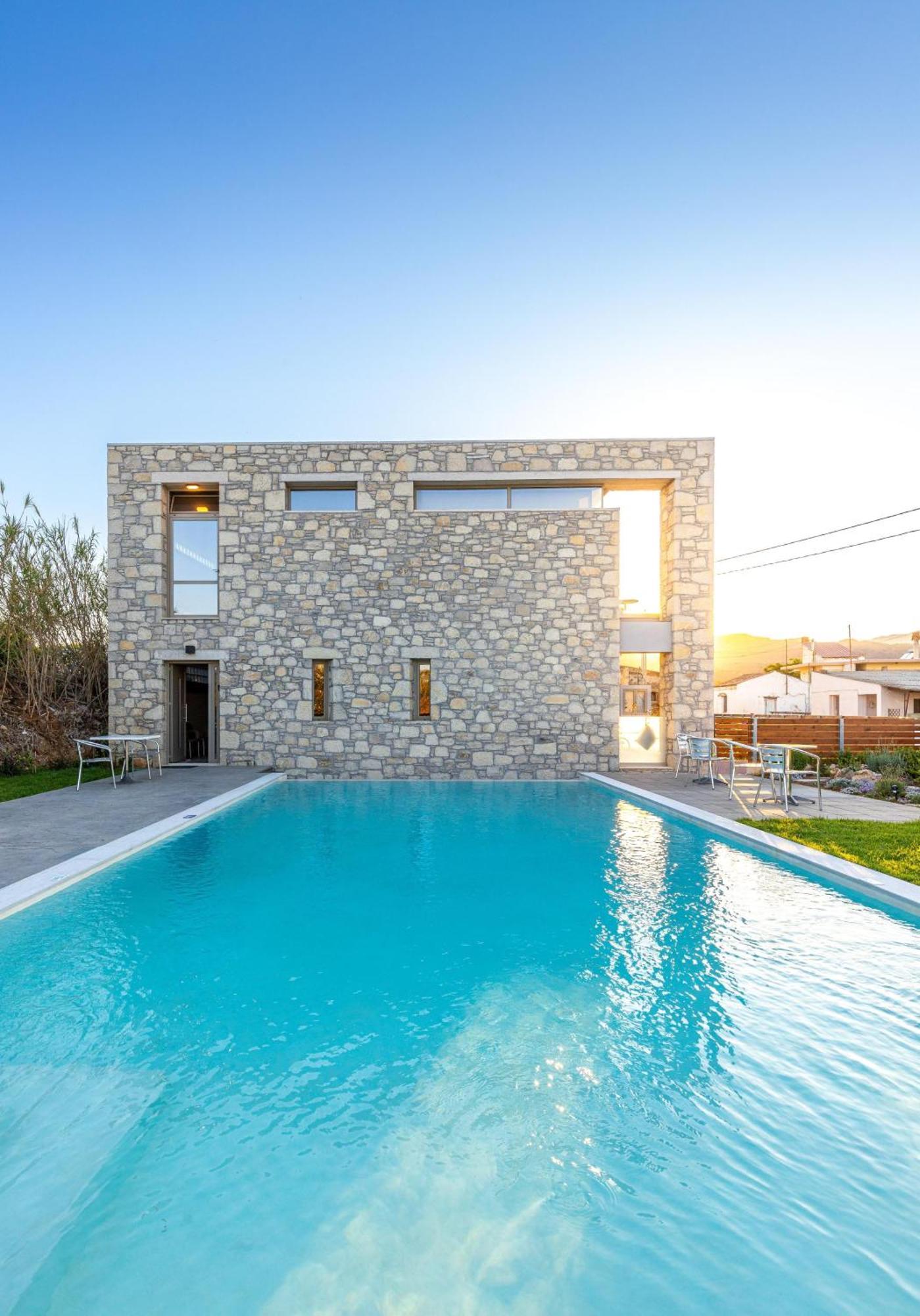 Achatis Apartments With Sea View Kolimvárion Exterior foto